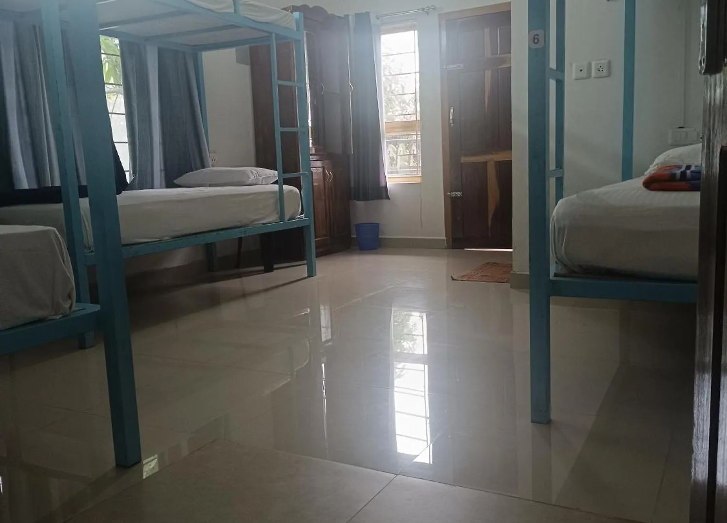 3R Residency Munnar Hostel