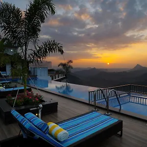 Hotel The Panoramic Getaway, Munnar