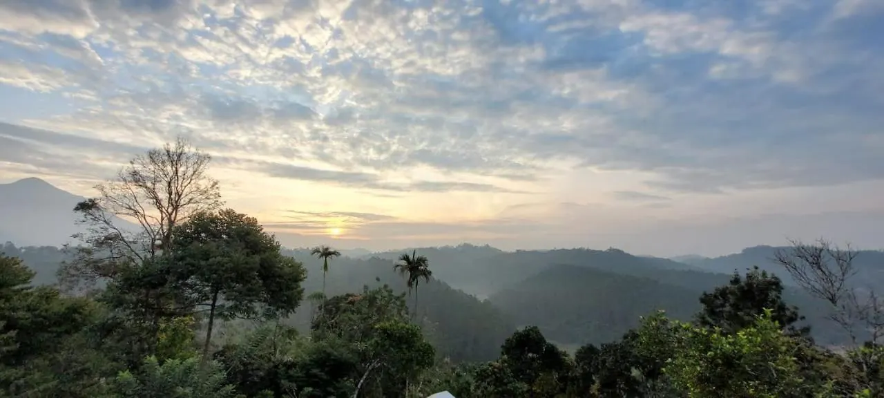 3R Residency Munnar Hostel